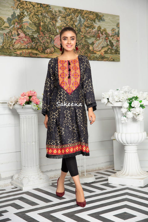 Ready to Wear Embroidered Kurta by Sakeena Hasan 04