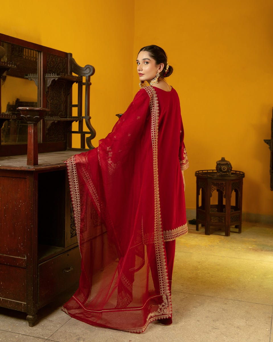 Luxury Lawn Ready to Wear Embroidered Collection by Shanyera 08