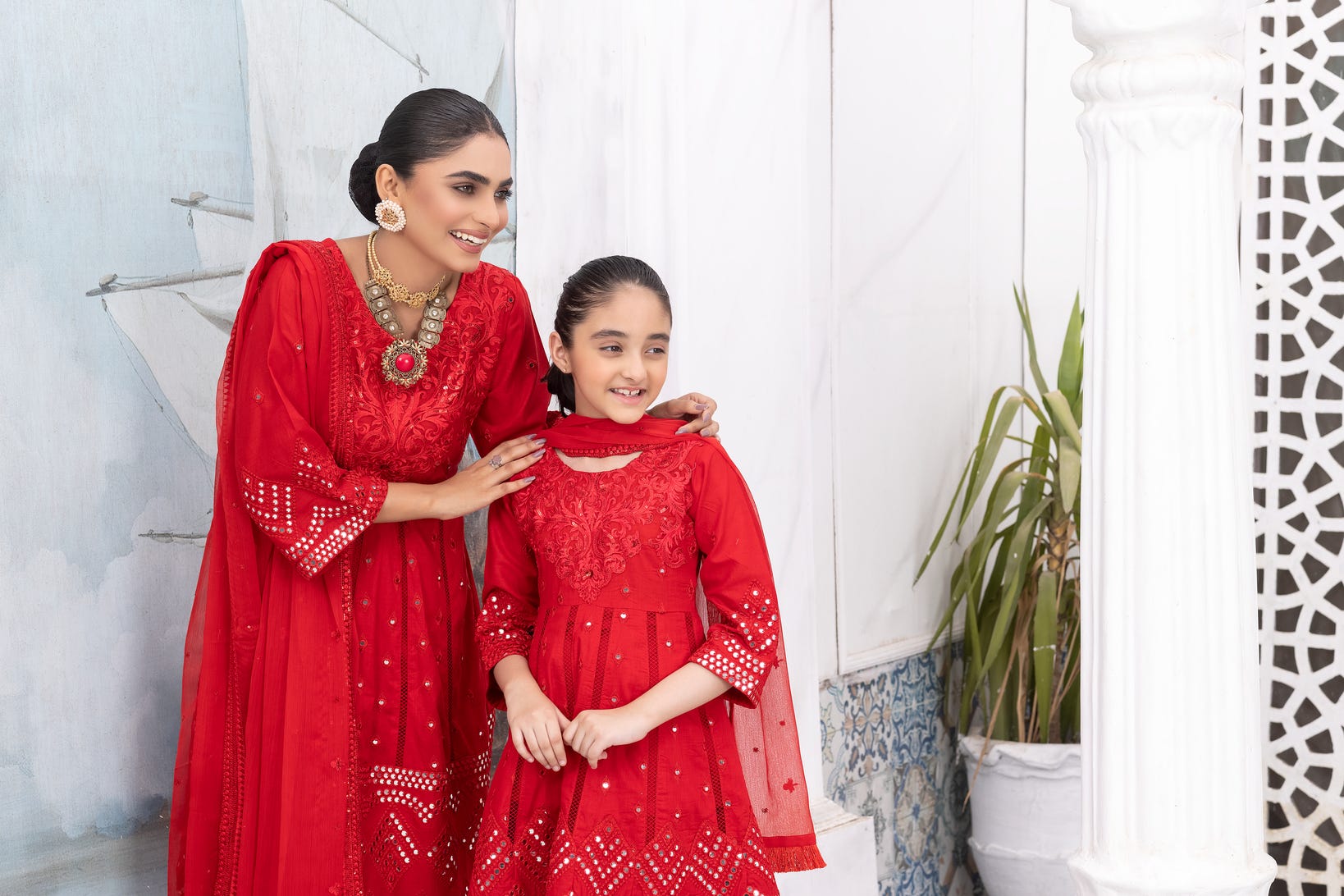 Luxury Lawn Ready to Wear Embroidered Collection by Sofia 02