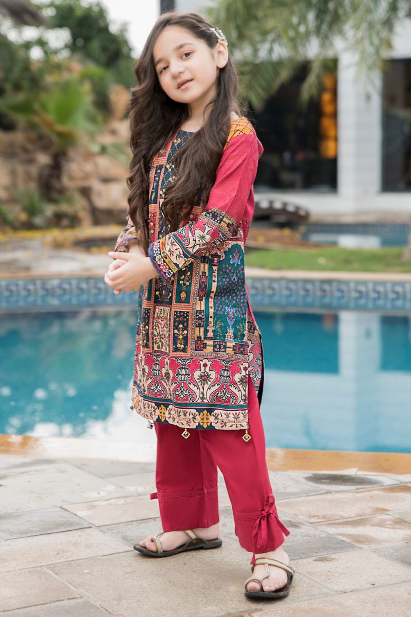 Girls Ready to Wear Lawn Kurta 17