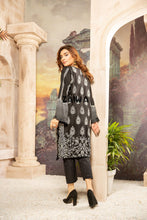 Winter Ready to Wear Embroidered Kurta by Zaiwa