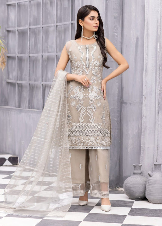 Formal Organza Ready to Wear Embroidered Collection by Zara Manan 05