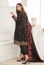 Winter Karandi 3 Pcs Embroidered Shawl Collection by Zimal 05
